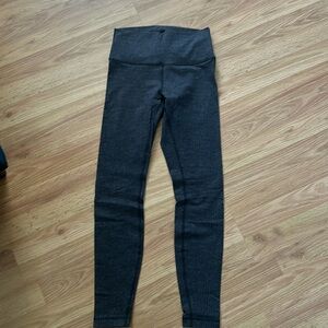 Dark grey Lulu leggings